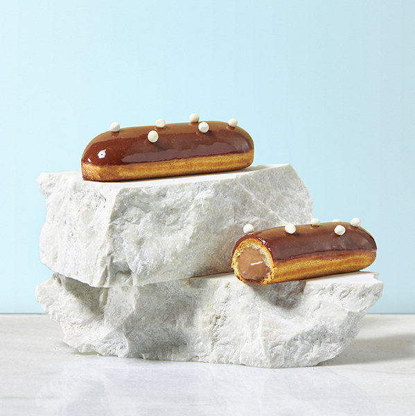Chocolate Eclair - Halloween Edition