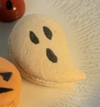 Ghost Macaron