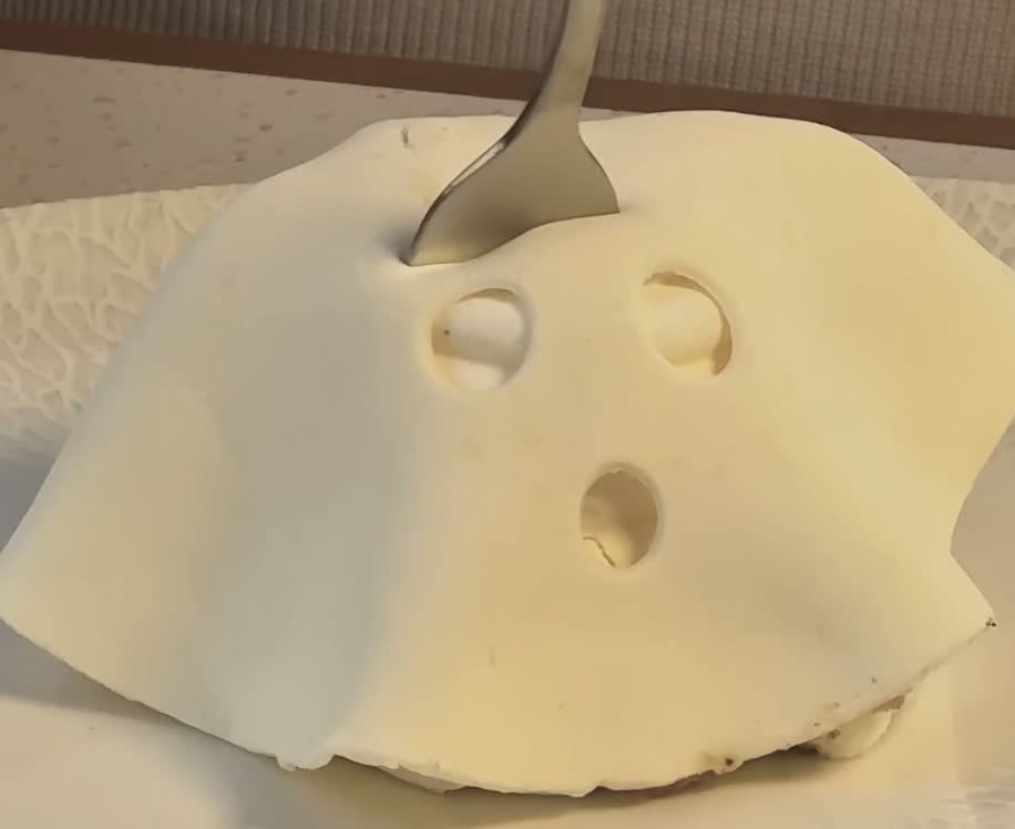 Pavlova Ghost