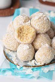 Coconut energy balls