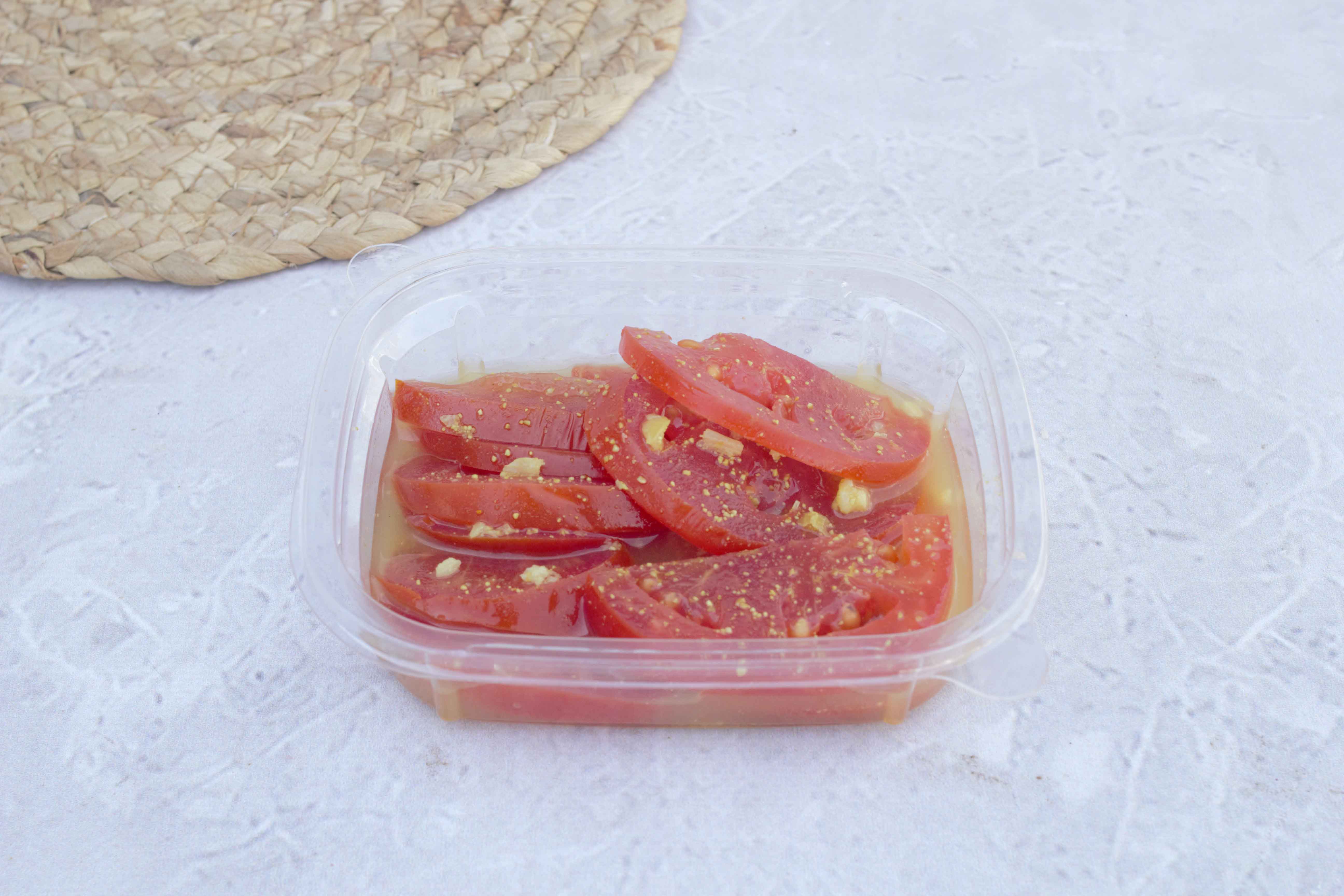 Garlic tomatoes