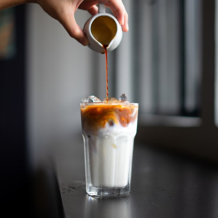 Iced Salted Caramel Latte L