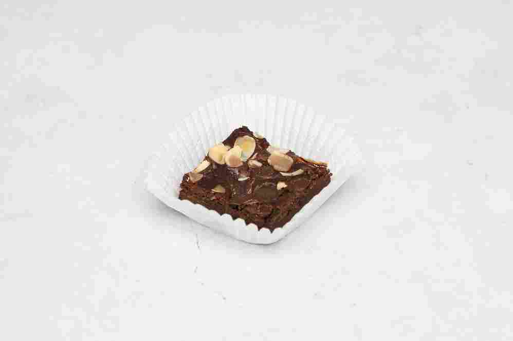 Moist Almond Brownies