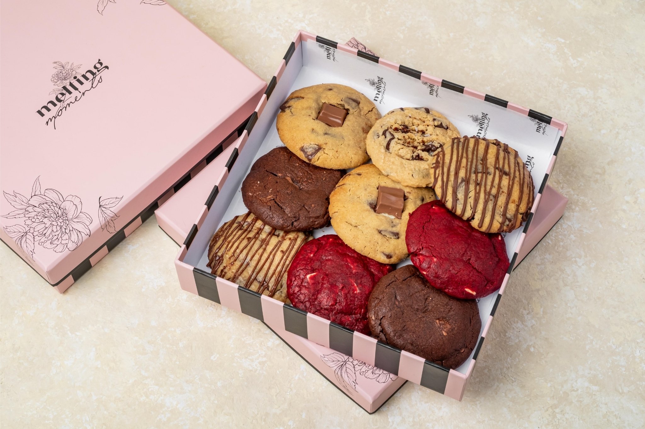 Mix Cookies Box of 9